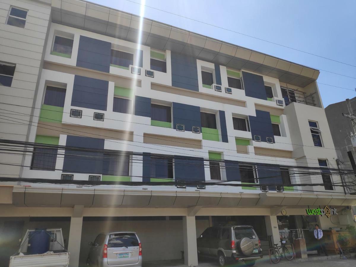 Westpoint Hotel Cebu Exterior photo